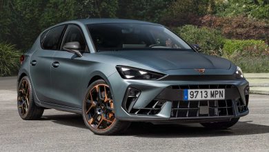 Nuova Cupra Leon VZ anteriore 3/4