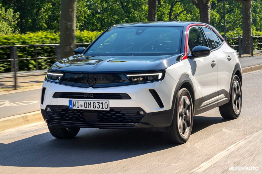Opel Mokka Hybrid consumi ed emissioni di CO2