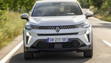 Renault Captur E-Tech hybrid Techno su strada