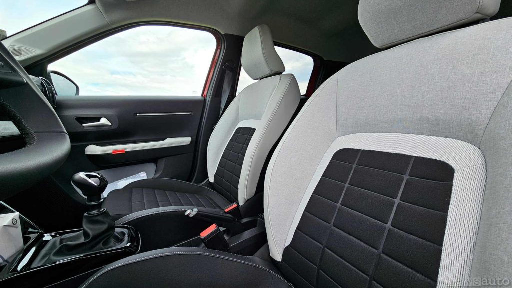 Citroen C3 2024 sedili anteriori Citroen Advanced Comfort