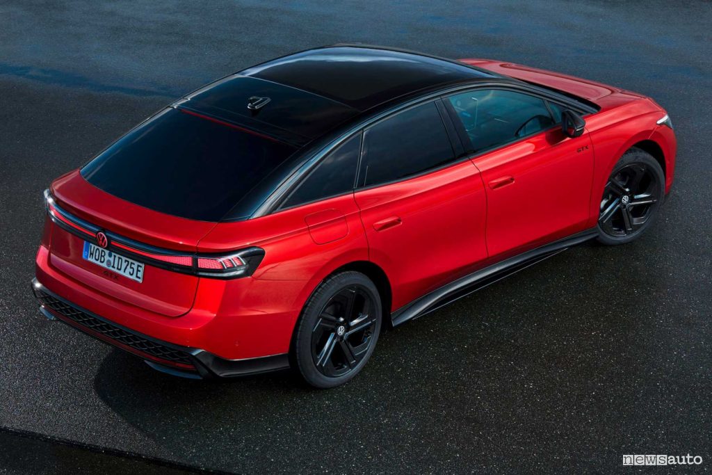 Volkswagen ID.7 GTX posteriore 3/4