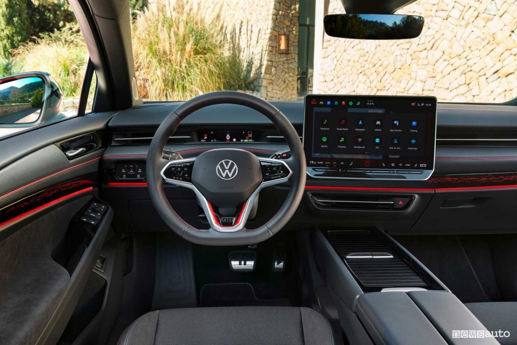 Volkswagen ID.7 GTX plancia abitacolo