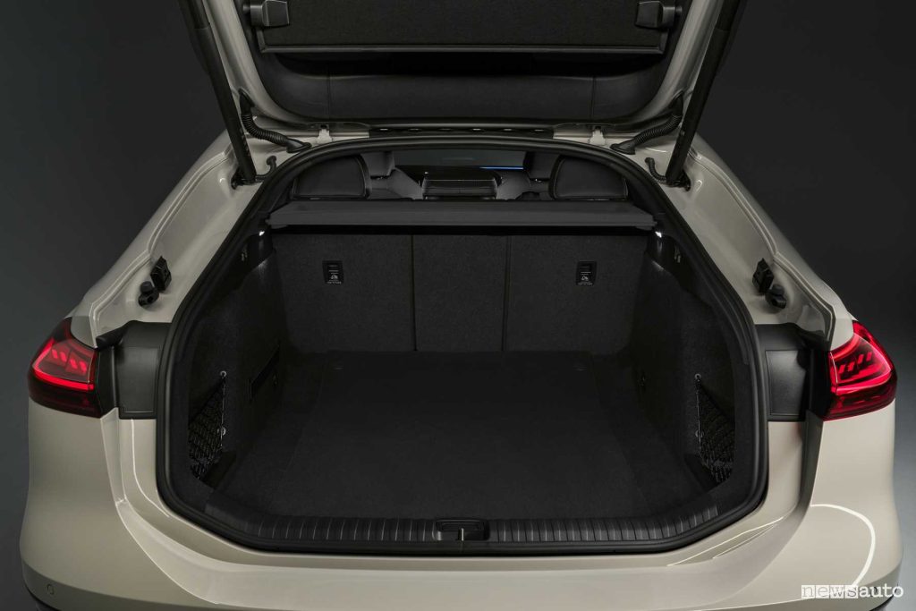 Audi A6 Sportback e-tron performance bagagliaio