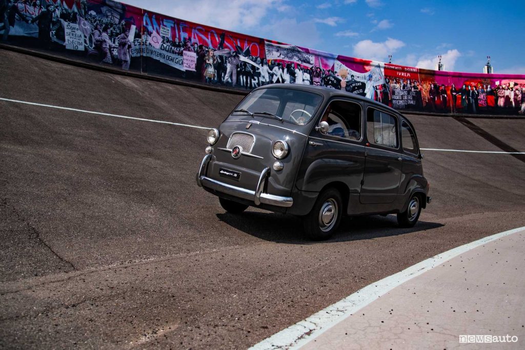 Fiat storiche parata 125 anni al Lingotto
