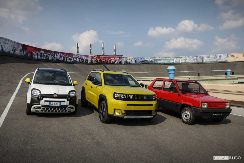 Fiat generazione di Panda nella parata dei 125 anni al Lingotto