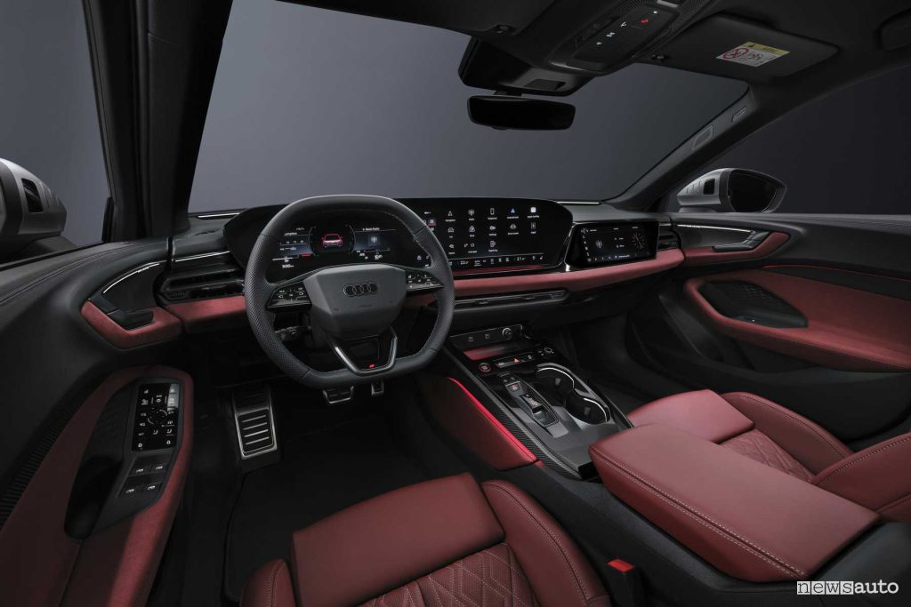 Nuova Audi S5 Avant plancia abitacolo