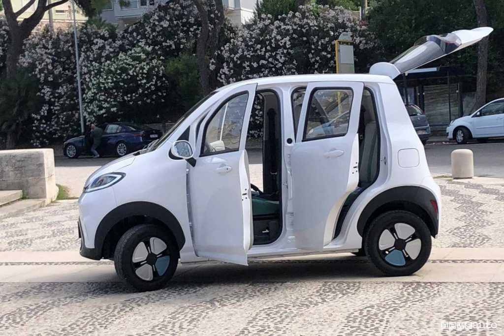 Jinpeng XY 5 porte