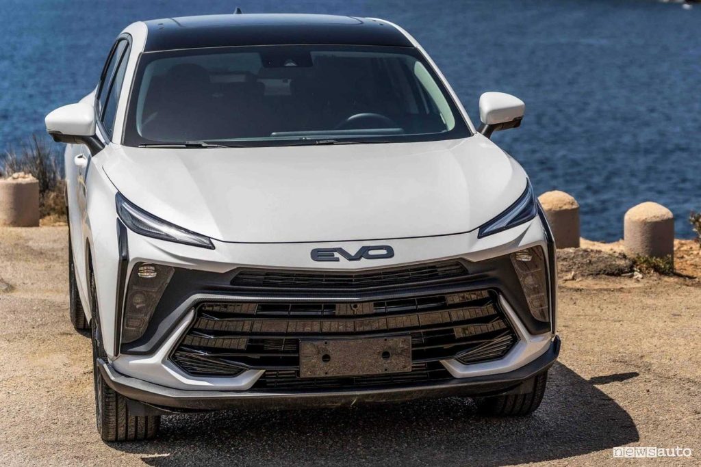 DR Evo 6 SUV anteriore 3/4