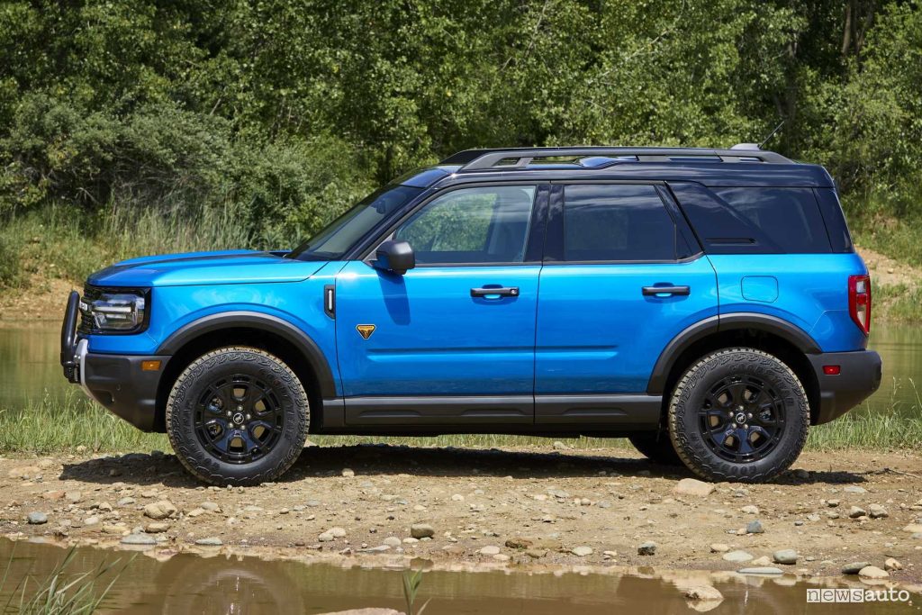 Ford Bronco Sport 2025 laterale