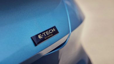 Renault Symbioz Blu logo E-Tech Hybrid