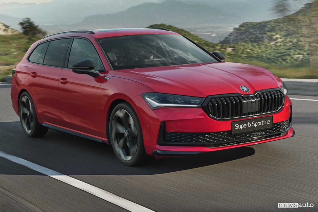 Skoda Superb Sportline su strada