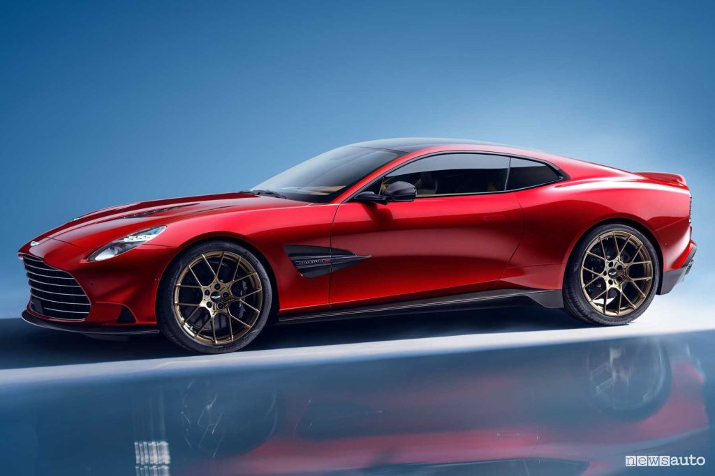 Aston Martin Vanquish laterale