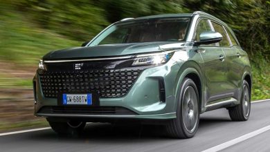 DFSK E5 PHEV su strada