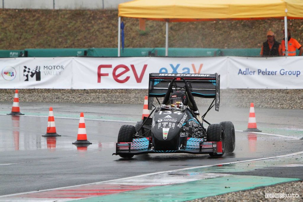 Formula SAE Italy 2024 monoposto in pista
