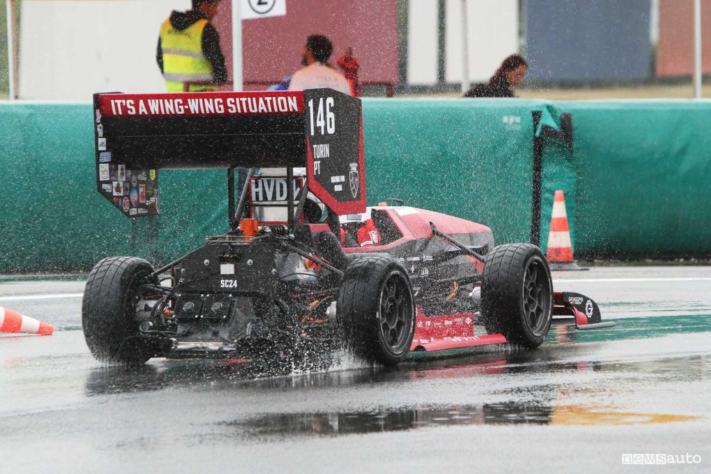 Formula SAE Italy 2024 monoposto in pista