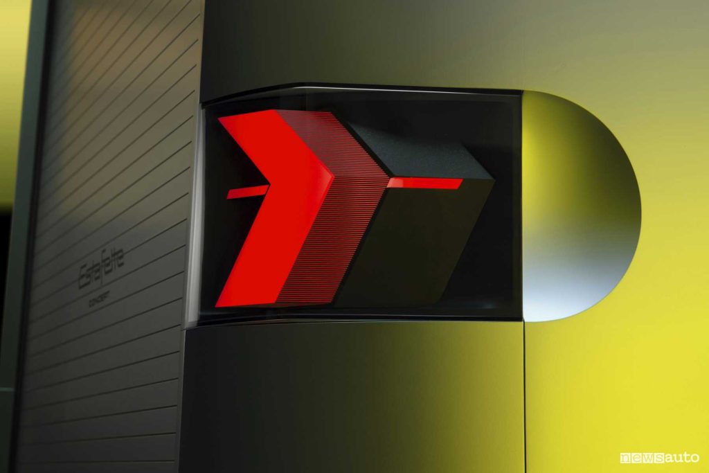 Renault Estafette Concept firma luminosa posteriore