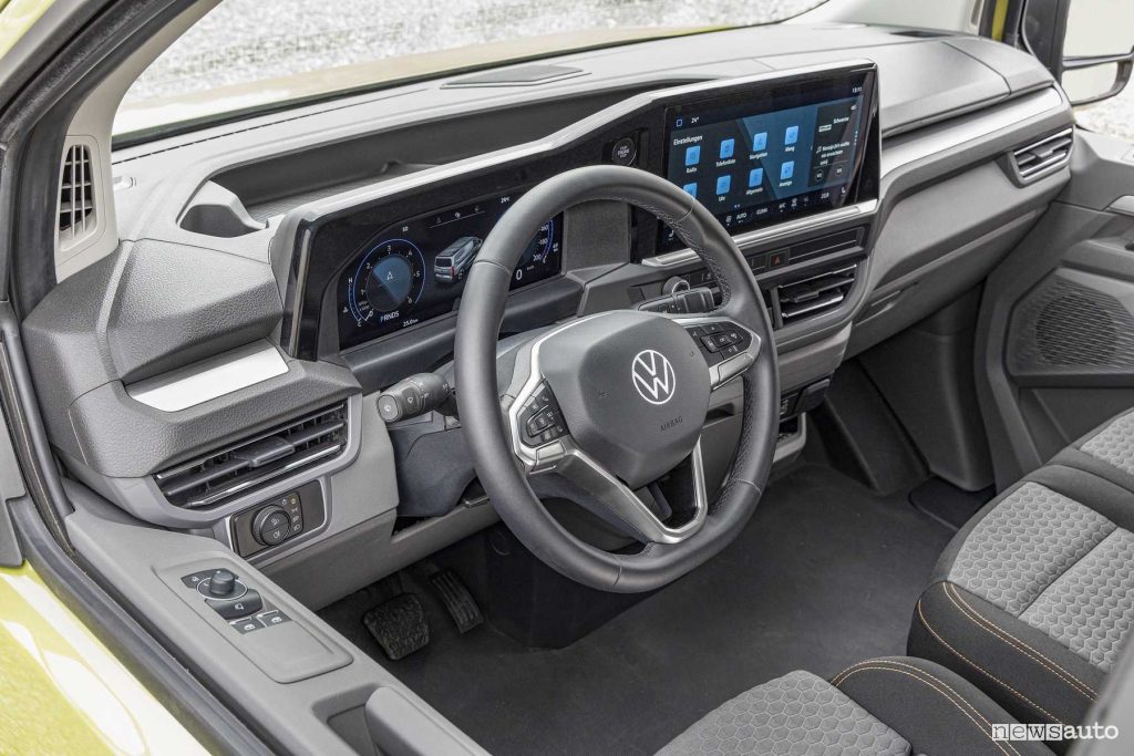 Volkswagen Transporter plancia, volante abitacolo