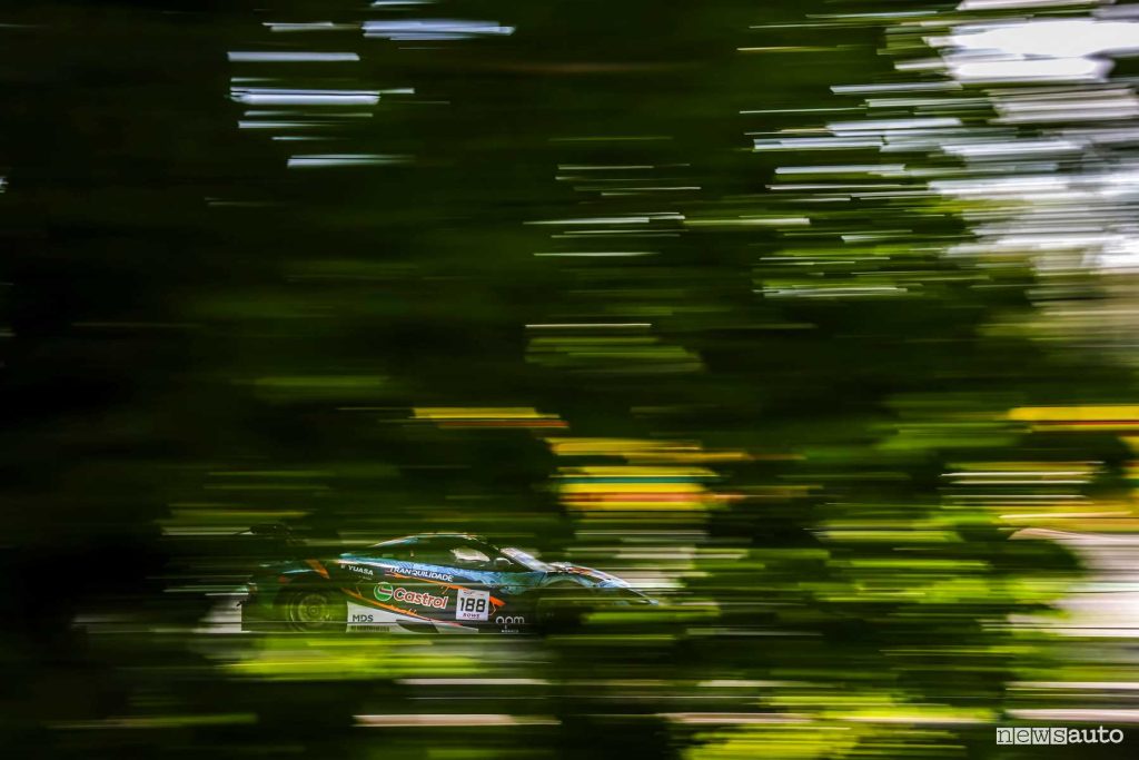 McLaren 720S GT3 EVO in azione alla 3 Ore Monza 2024 Fanatec GT World Challenge Europe