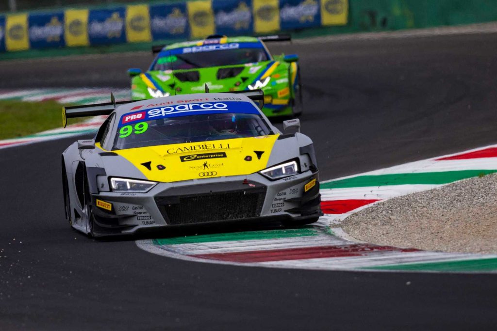 Audi R8 GT3 in gara CIGT Sprint Monza 2024
