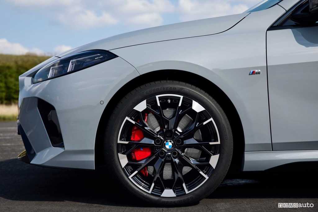 BMW M235 xDrive Gran Coupé cerchi da 19"