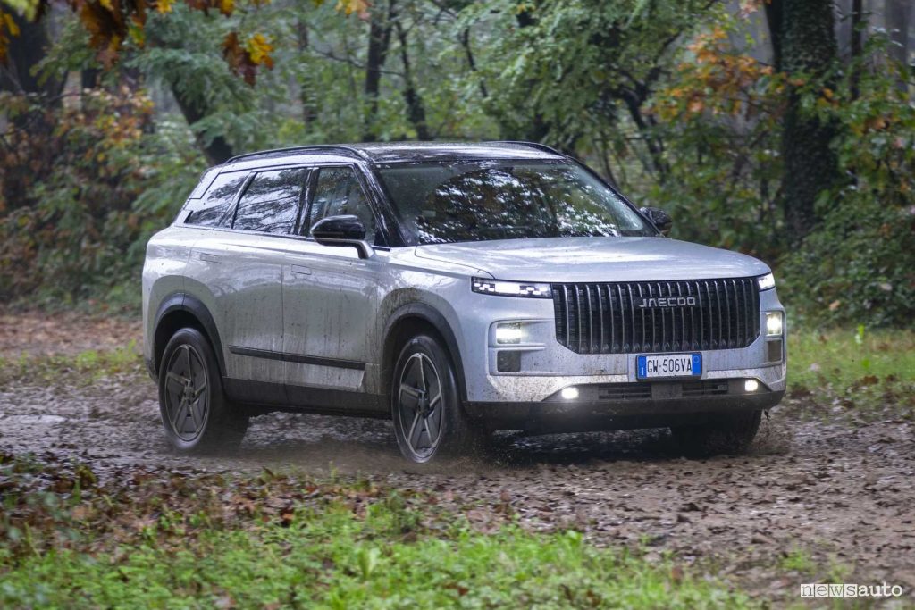 Jaecoo 7 in off road