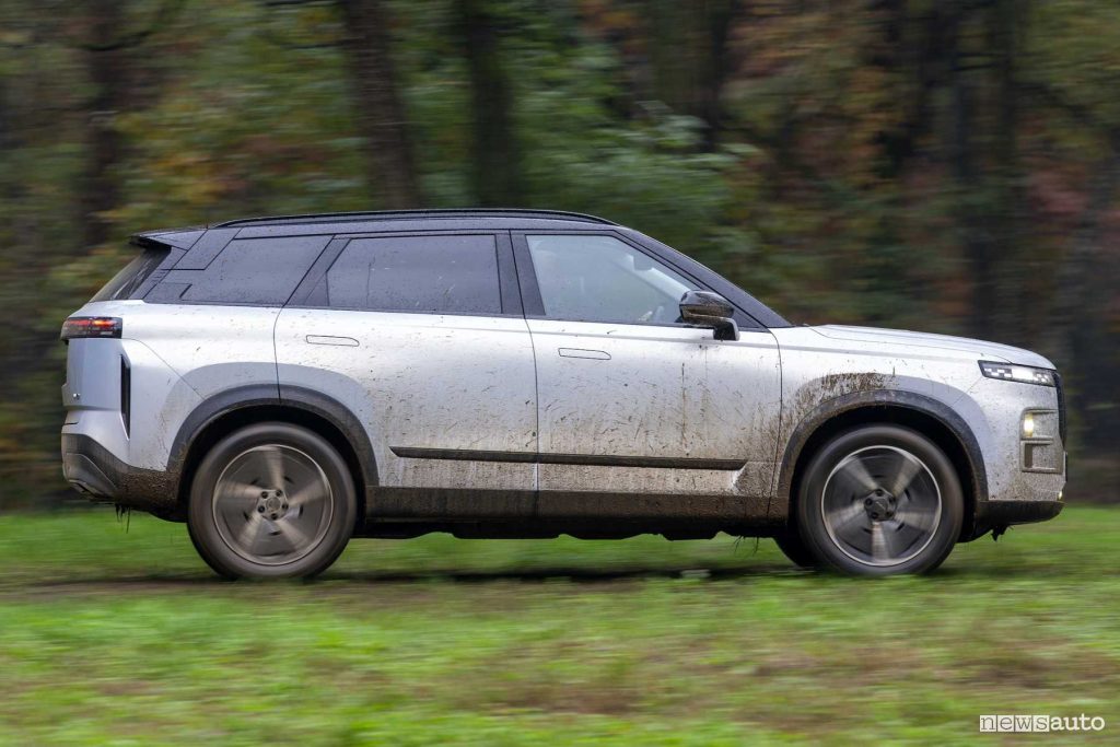 Jaecoo 7 in off road