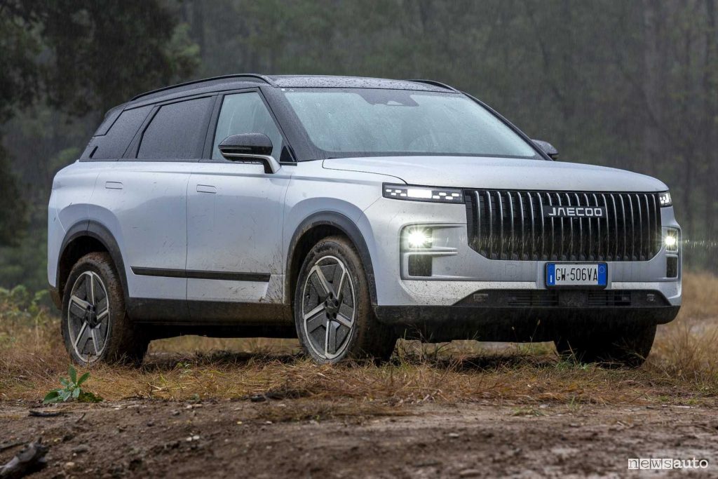 Jaecoo 7 in off road