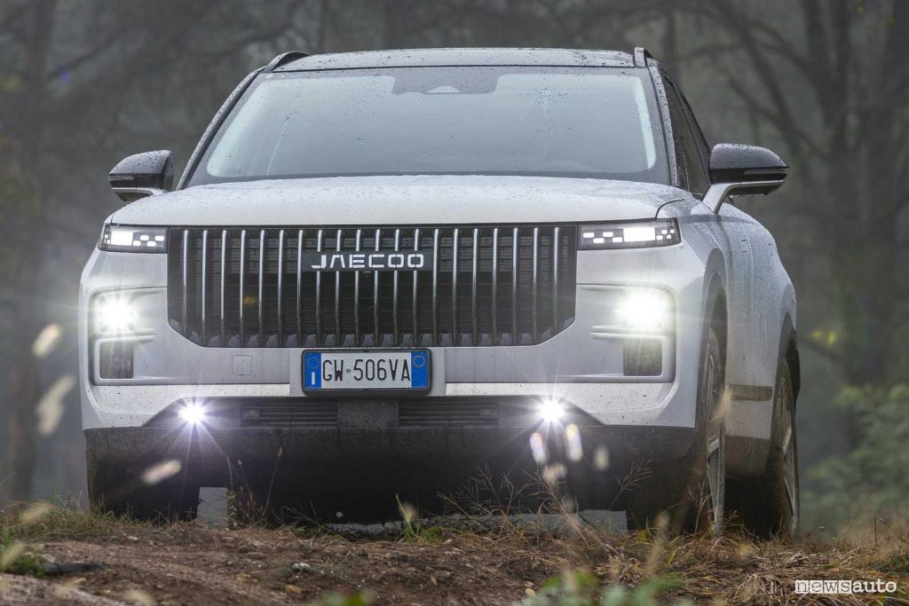 Jaecoo 7 in off road