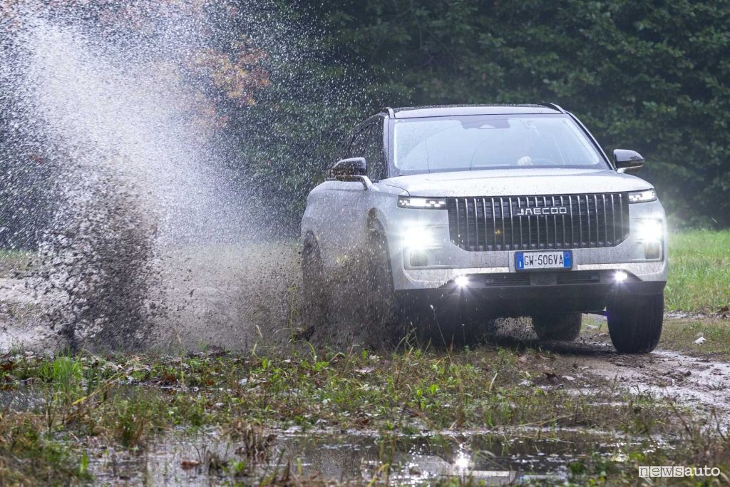 Jaecoo 7 in off road