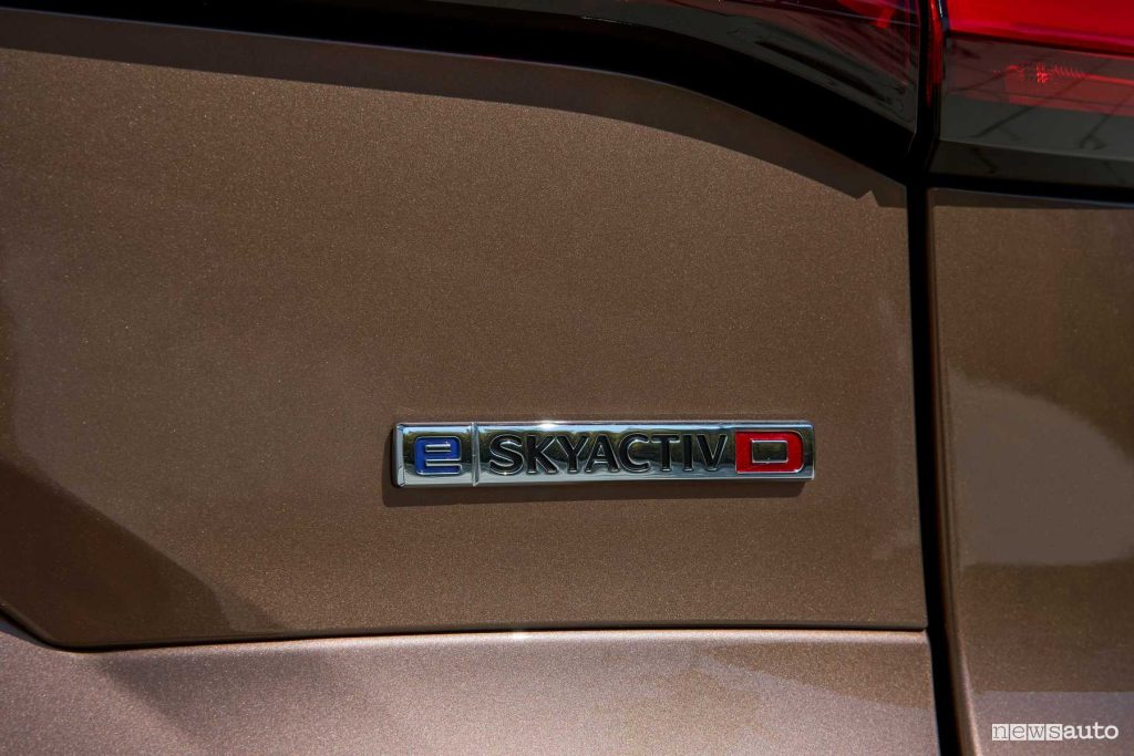 Mazda CX-80 Homura badge e-Skyactiv D