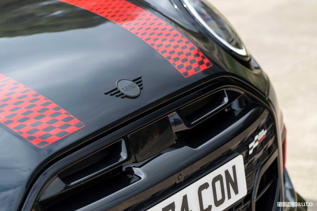 Mini John Cooper Works Cabrio presa d'aria anteriore