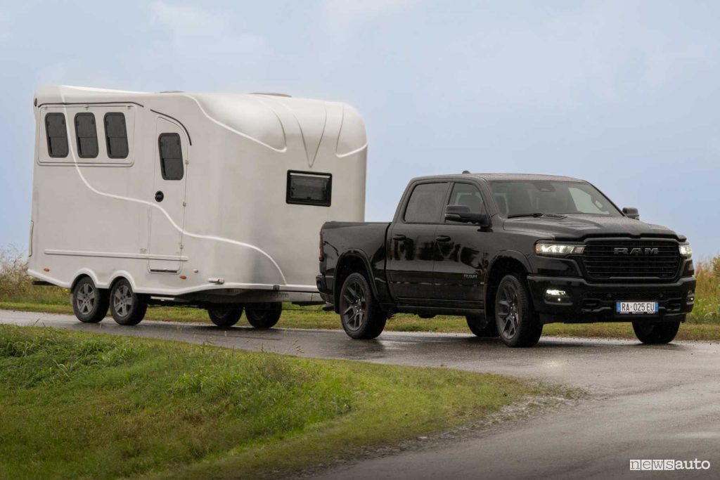 Ram 1500 Laramie traino