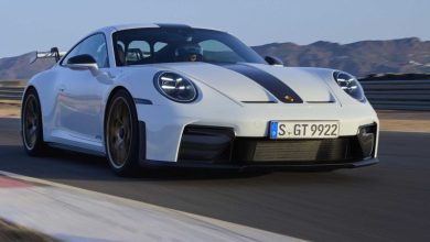 Porsche 911 GT3 Weissach in pista auto elettriche porsche