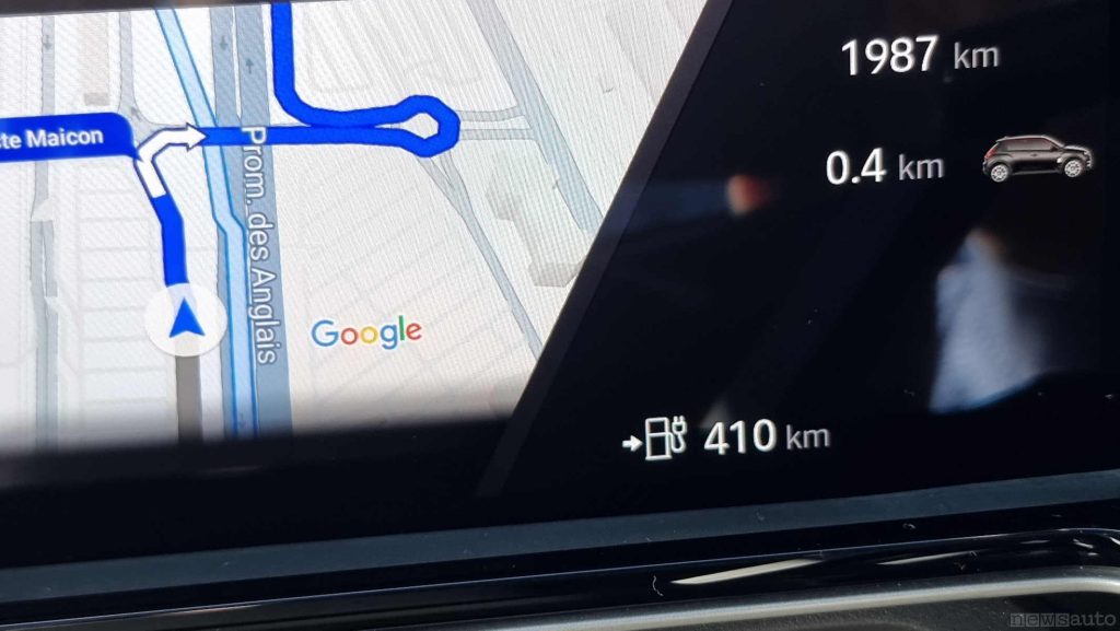Autonomia 410 km con il pieno della batteria e consumo di 14,9 kWh/100 km