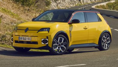 Renault 5 E-Tech Electric Iconic su strada