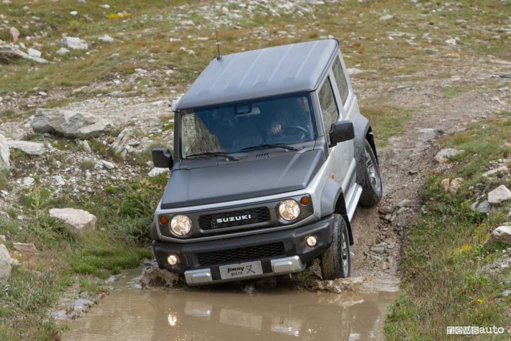 Suzuki Jimny Mata guado