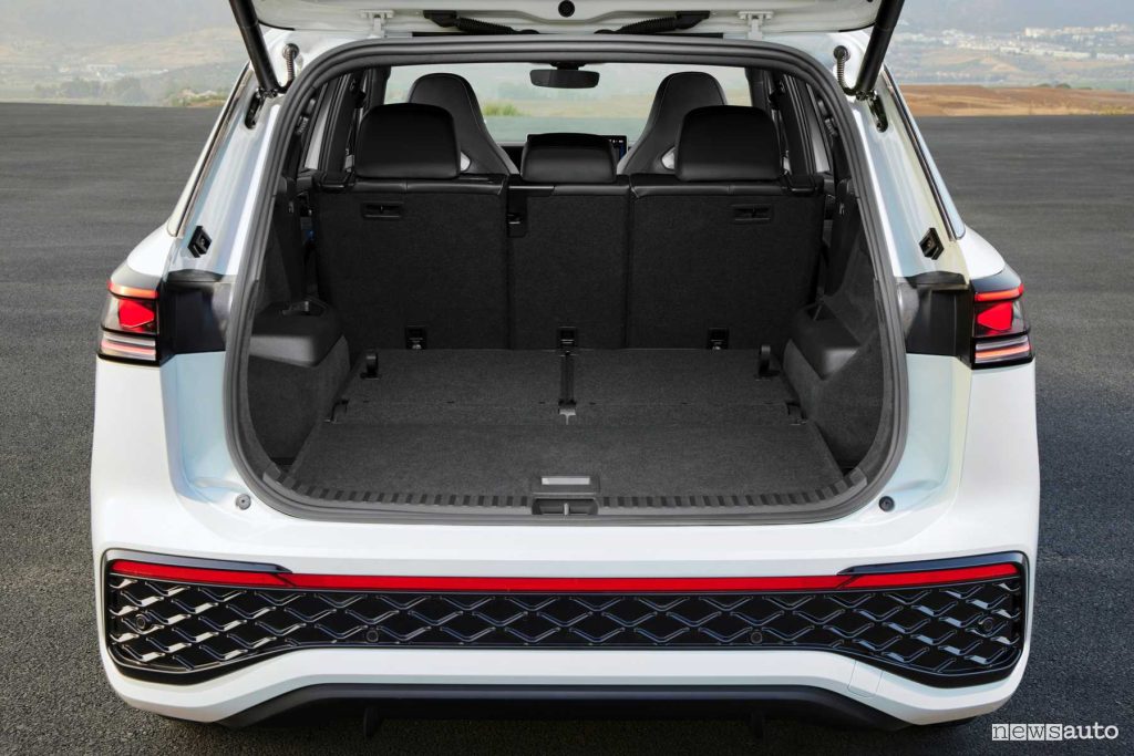 Volkswagen Tayron R-Line bagagliaio