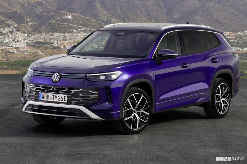 Volkswagen Tayron Elegance anteriore 3/4