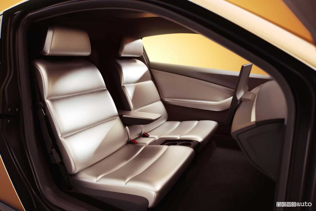 Tesla Cybercab Robotaxi sedili abitacolo