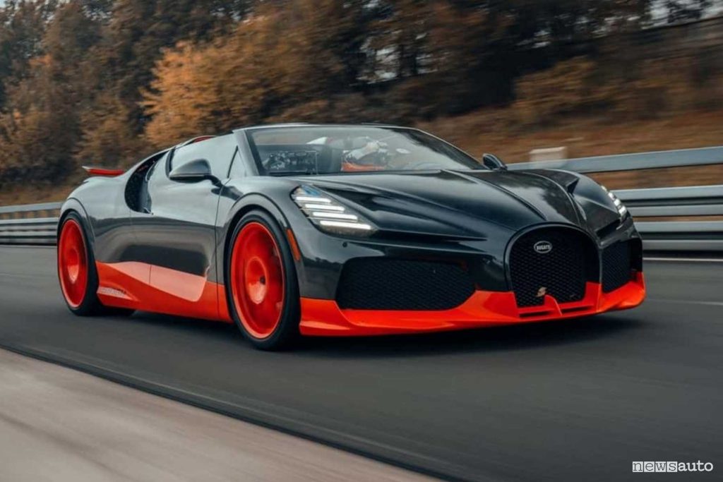 Bugatti W16 Mistral record velocità