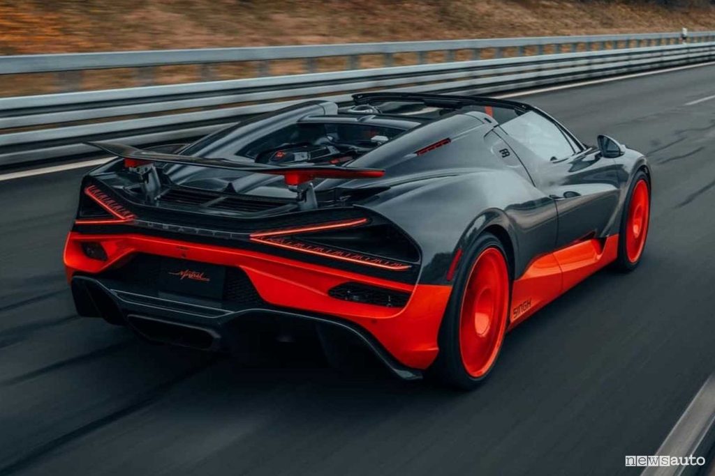 Bugatti W16 Mistral record velocità