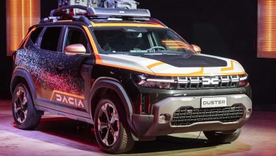 Dacia Duster livrea Sandriders anteriore 3/4
