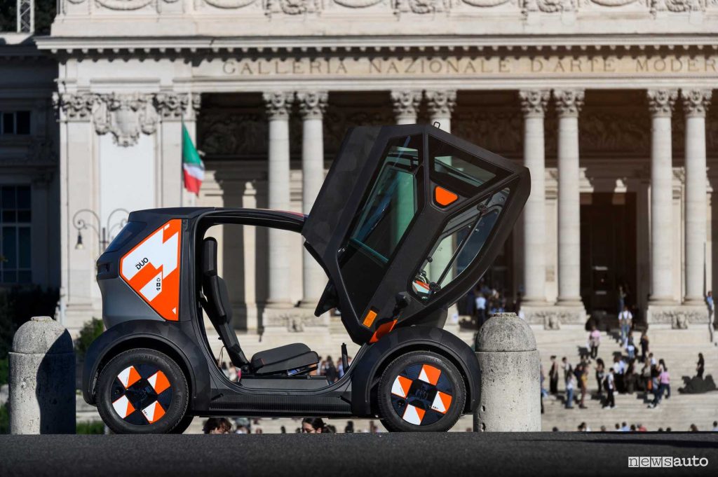 Mobilize Duo laterale con le portiere aperte