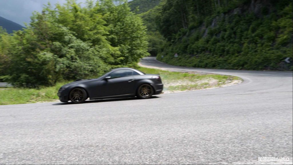 Test freni originali Mercedes SLK in discesa dal Monte Terminillo
