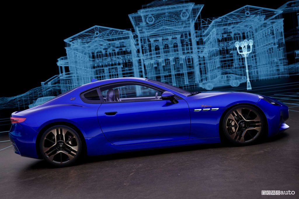 Laterale Maserati GranTurismo Folgore 110 Anniversario Blu Inchiostro