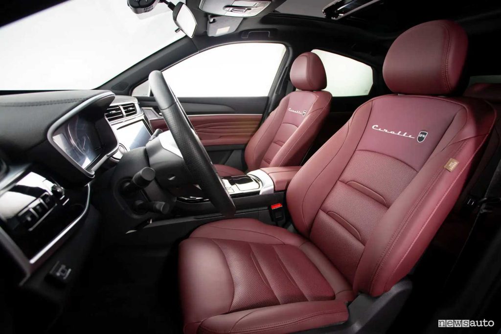 Cirelli Sport Coupé sedili abitacolo