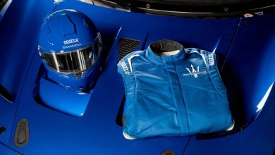 Casco e tuta kit Sparco Maserati Corse Replica