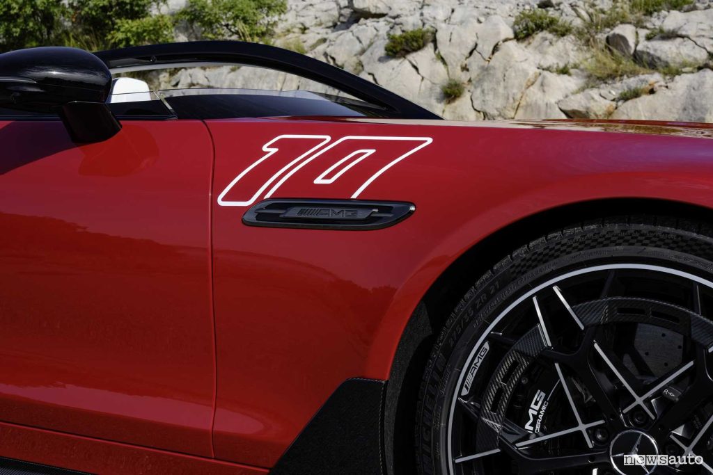 Mercedes-AMG Purespeed livrea