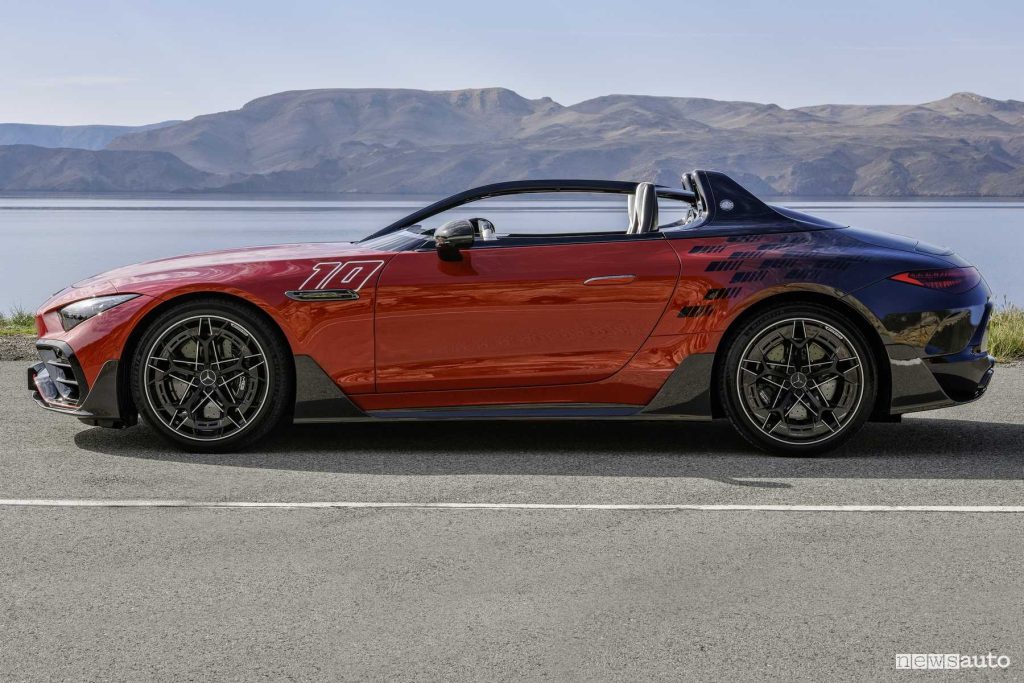 Mercedes-AMG Purespeed laterale