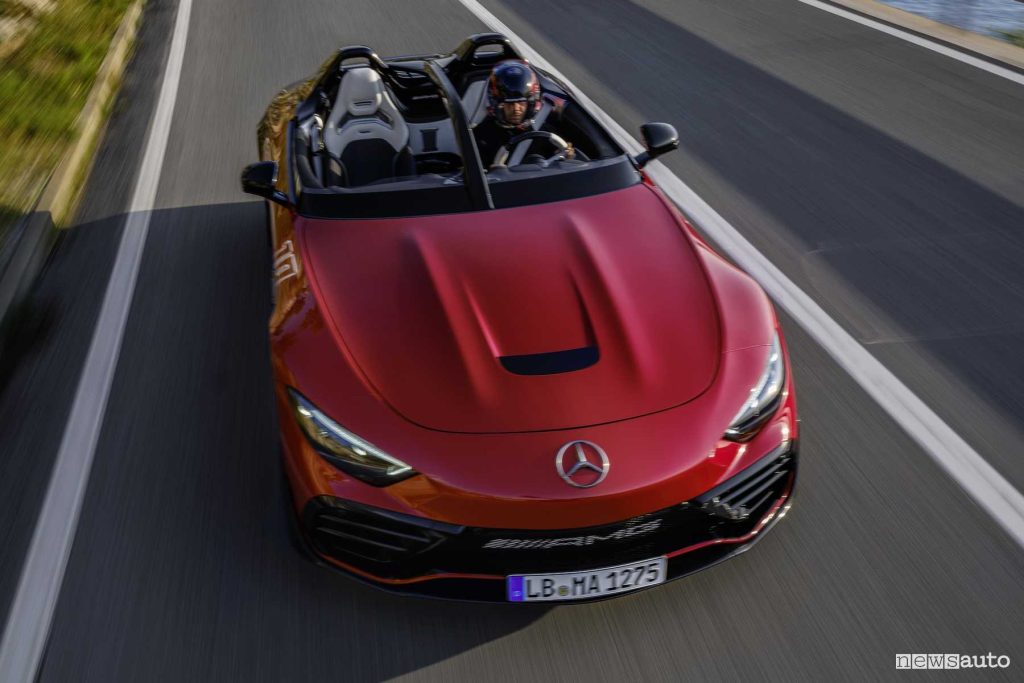 Mercedes-AMG Purespeed su strada